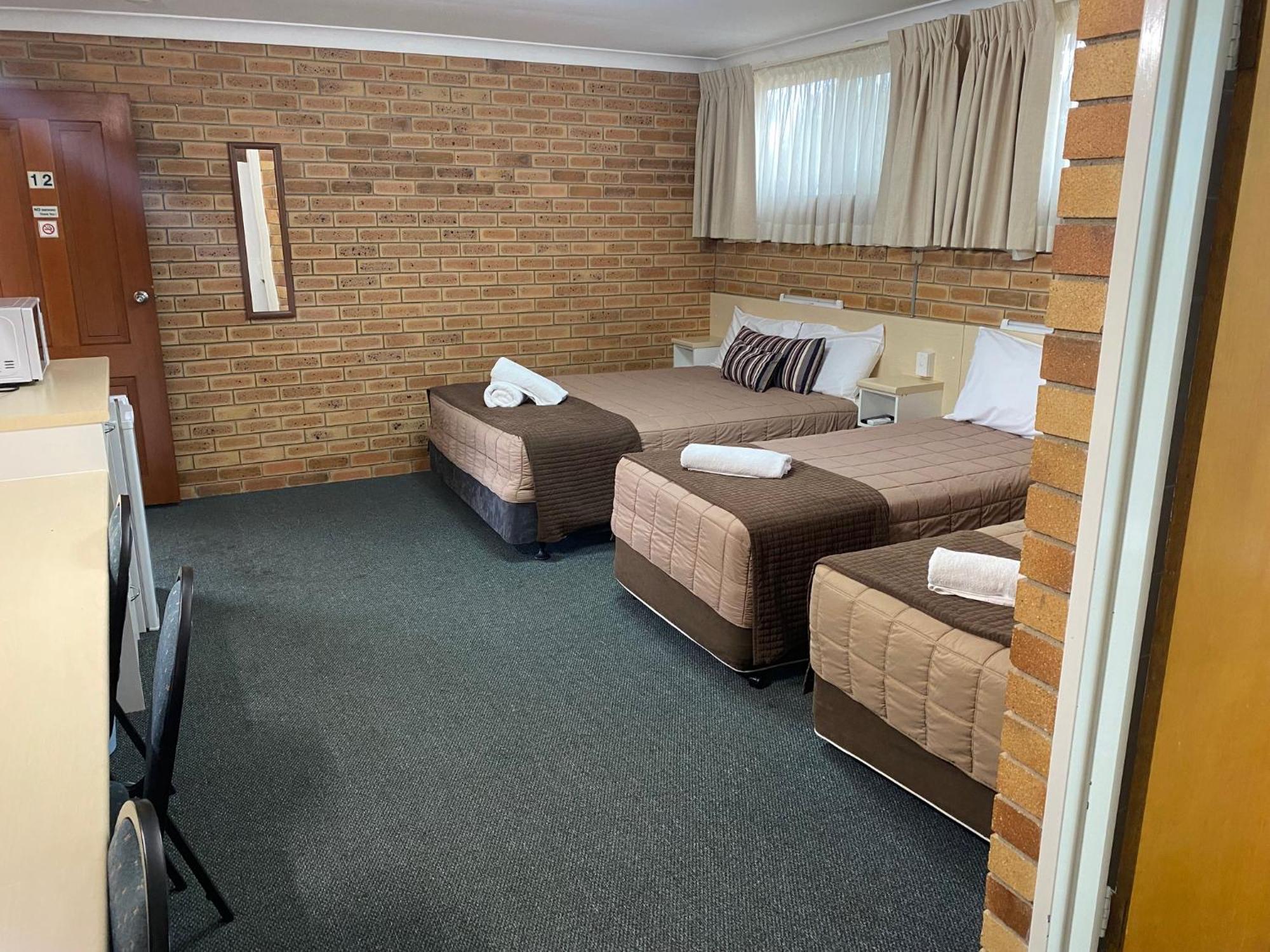 Buckaroo Motor Inn Warwick Exteriör bild